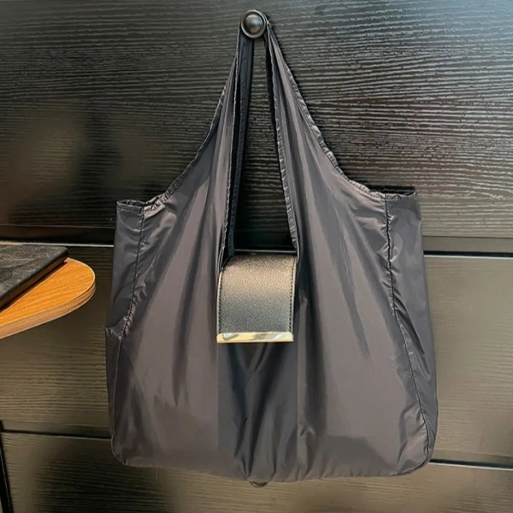 ToteSnap™ Foldable Bag 👜✨ — Big Space, Tiny Carry